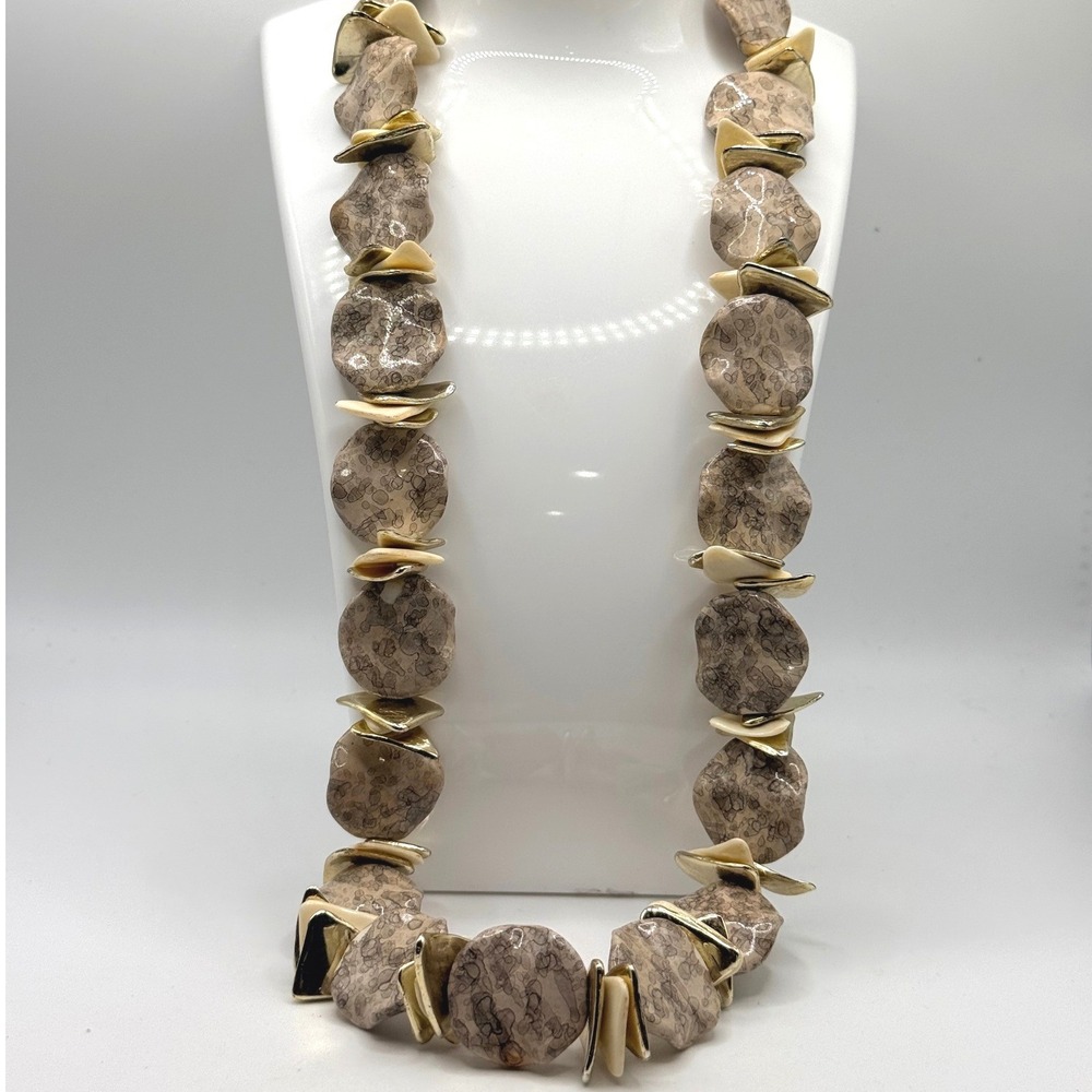 Vintage Chunky Marbled Faux Stone Statement Necklace Gold Tone Brown Tan 23"